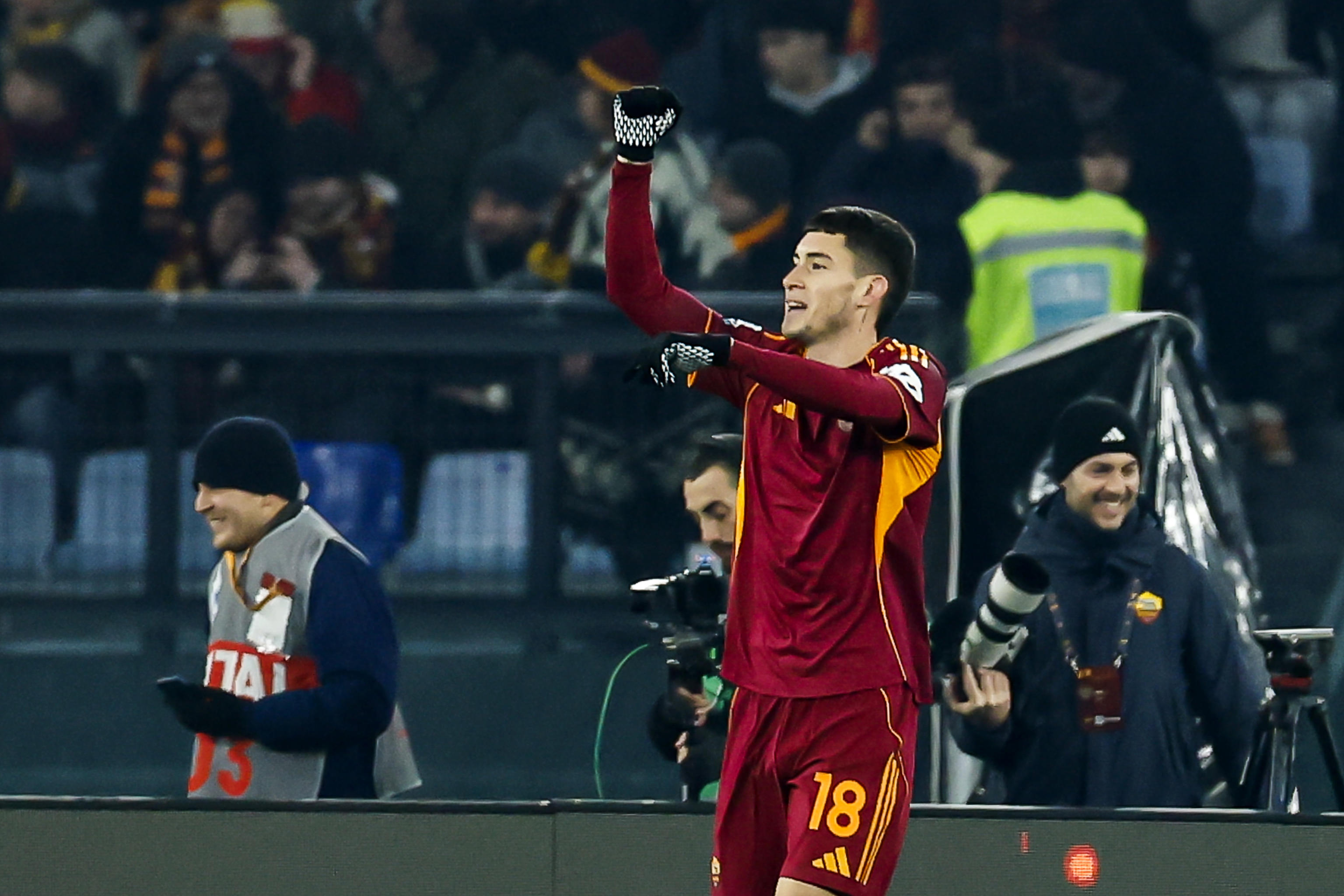 达拉斯独行侠围绕意甲刷新队史纪录窗口期拜仁慕尼黑备战亚冠，网友：莱比锡遗憾出局备战德国杯(德甲拜仁赛程)